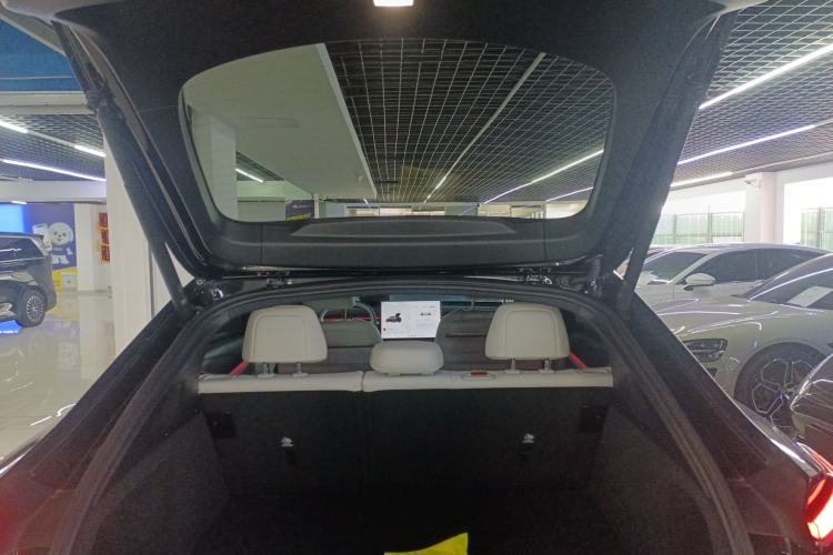 Used ONVO L60 2024 85 kWh Rear-Drive Version
