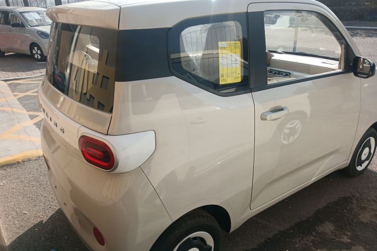 TDK.VehicleDetails.img