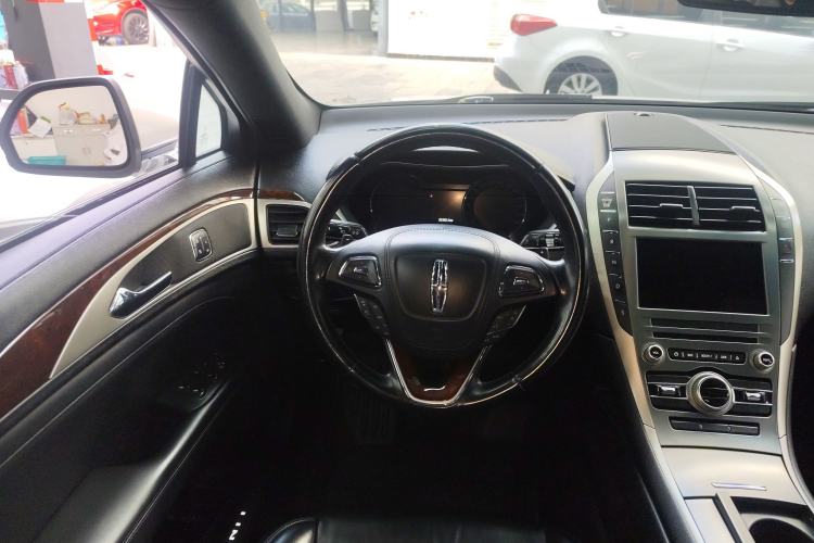 Used Lincoln MKZ 2018 2.0T Premium Edition