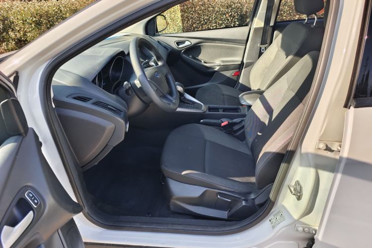 Used Ford Focus 2017 Hatchback 1.6L Automatic Comfort Plus SmartDrive Edition