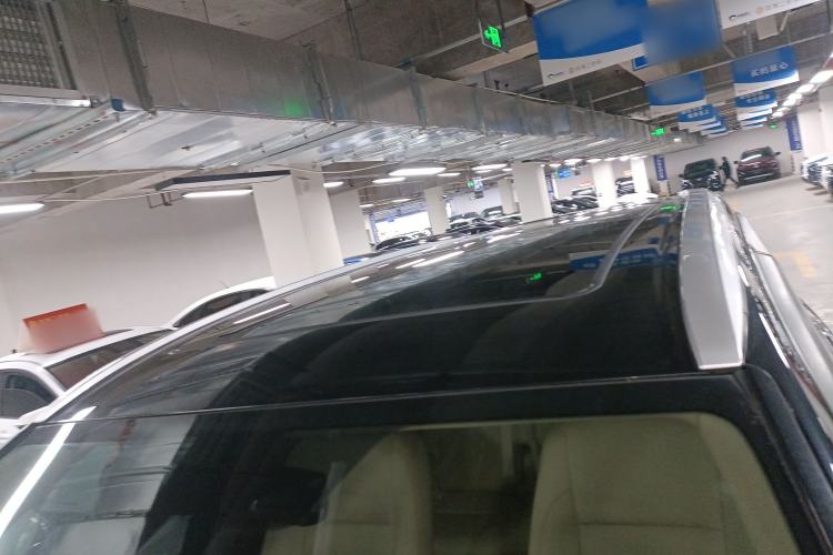 Used Toyota Highlander 2018 2.0T Four-Wheel Drive Luxury Version 7 Seats China VI Standard
