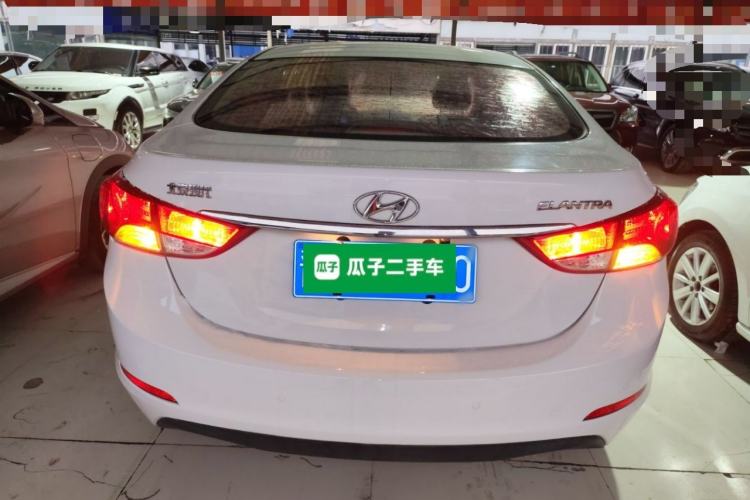 Used Hyundai Elantra 2015 1.6L Automatic Fashion Model
