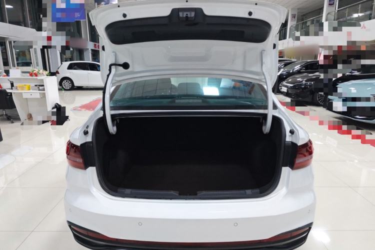 Used Volkswagen Lavida 2023 1.5L Automatic De Yi Edition