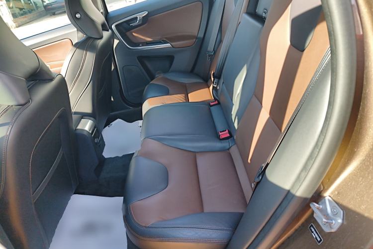 Used Volvo XC60 2016 T5 Smart Version
