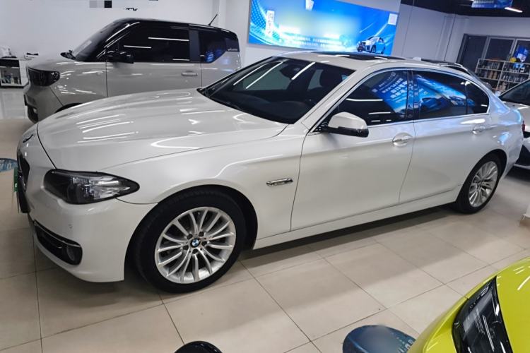 Used BMW 5 Series 2017 525Li Luxury Design Package
