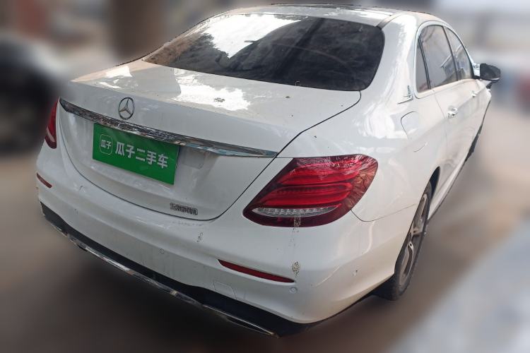 Used Mercedes-Benz E-Class 2018 E 300 L Sporty and Stylish Model
