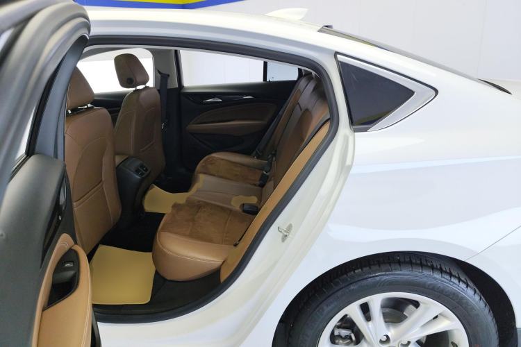 Used Buick Regal 2020 552T Luxury Version
