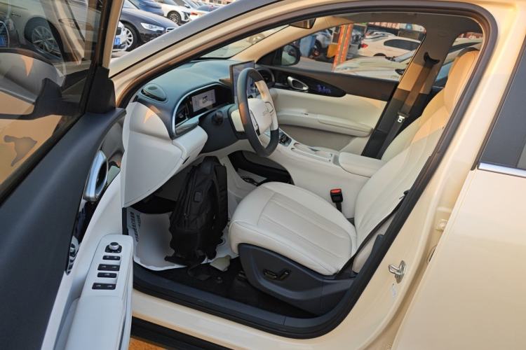 Used  Geome 2025 UP 410km Exploration+ Edition
