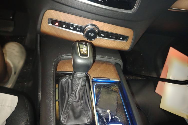 Used Volvo XC90 2019 T6 Zhiyi Edition 7-Seater China VI Standard
