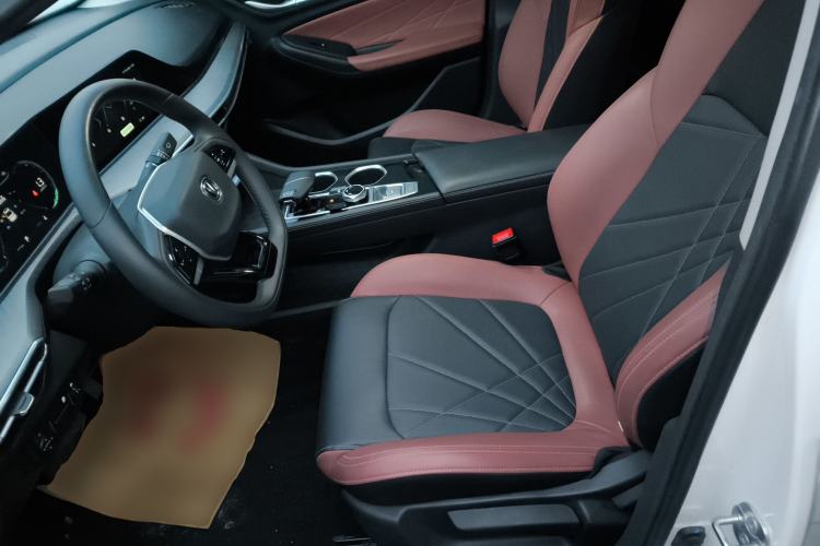 Used Changan Eado 2023 Changan Edition PLUS Blue Whale NE 1.4T GDI DCT Prestige Version
