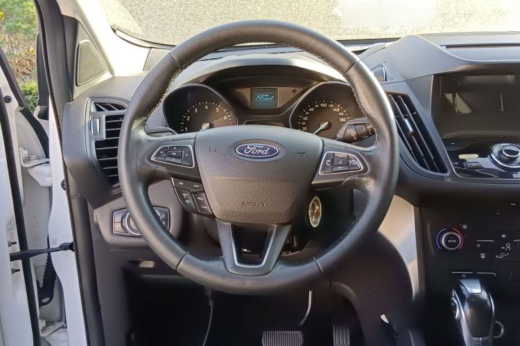 Used Ford Kuga 2018 EcoBoost 180 Two-Wheel-Drive Platinum Edition