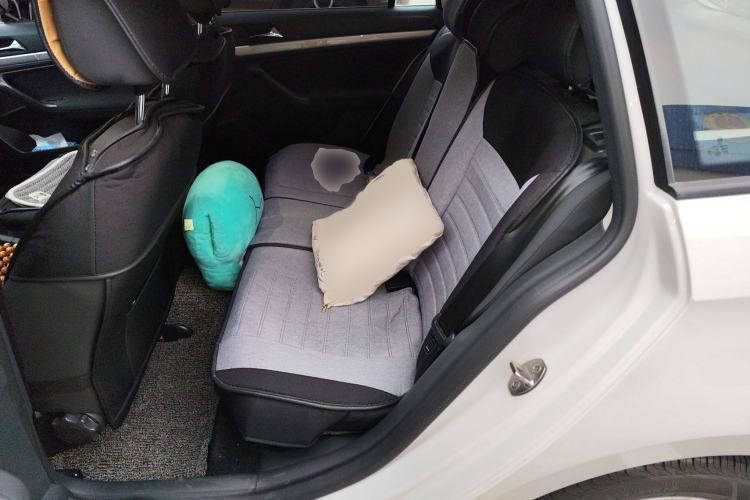 Used Volkswagen Gran Lavida 2017 1.6L Automatic Fashion Edition
