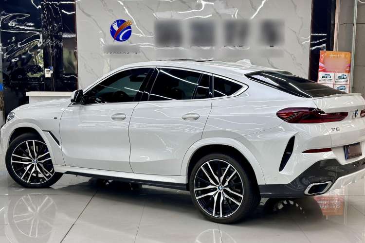 Used BMW X6 2020 xDrive40i Luxury Model with M Sport Package