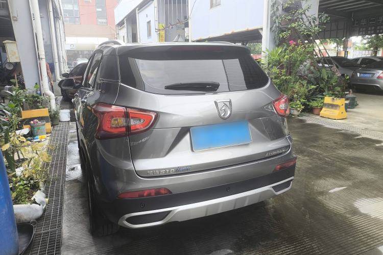Used Baojun 510 2017 1.5L Automatic Fashion Model
