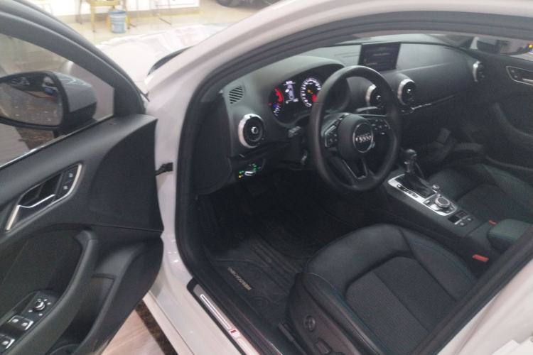 Used Audi A3 2020 Limousine 35 TFSI Fashion Edition China VI Emission Standard
