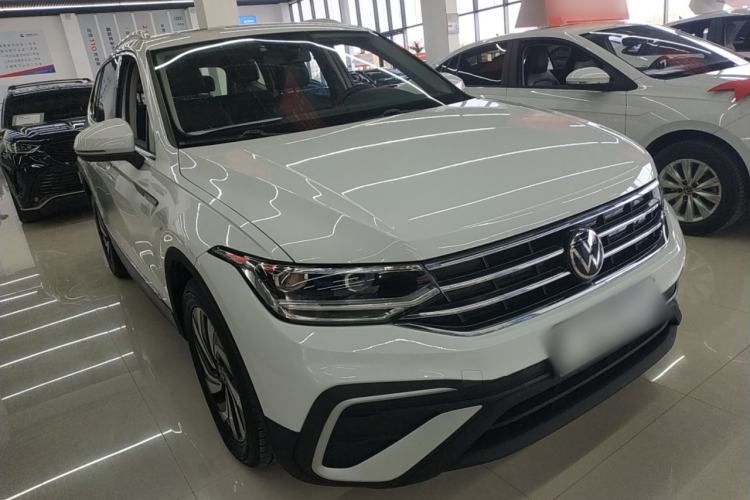 Used Volkswagen Tiguan L 2023 300TSI Automatic Two-Wheel Drive Smart Edition