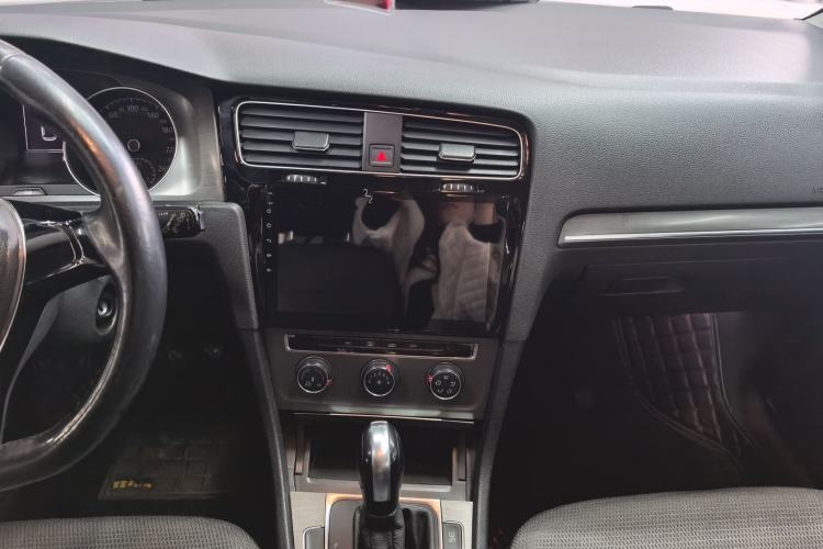 Used Volkswagen Golf 2014 1.4TSI Automatic Comfort Model
