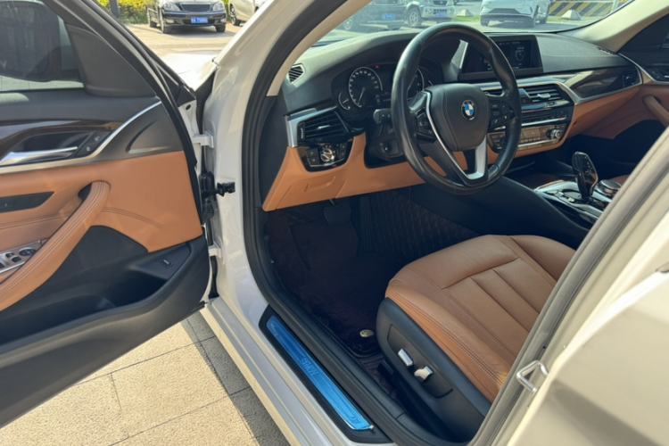 Used BMW 5 Series 2018 528Li Launch Special Edition
