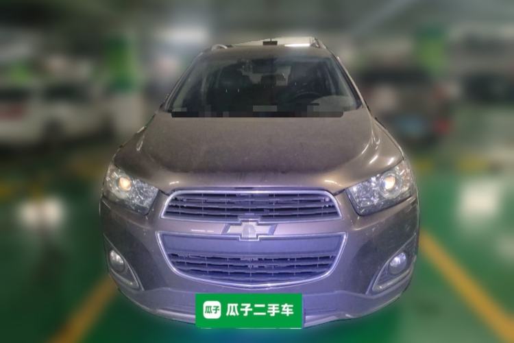 Used Chevrolet Captiva 2015 2.4L 4x4 Flagship Edition 7-Seater