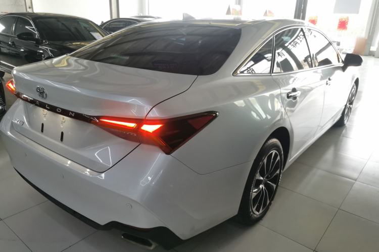 Used Toyota Avalon 2022 2.0L Luxury Edition
