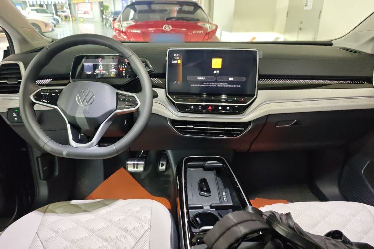 Used Volkswagen ID.6 CROZZ 2024 PRO Model
