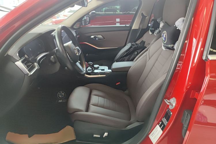 Used BMW 3 Series 2021 Second Facelift 320Li M Sport Package
