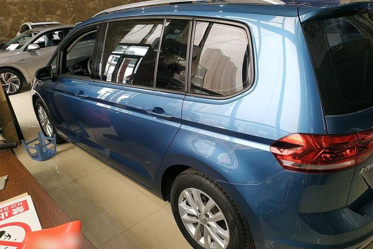 Used Volkswagen Touran 2018 Volkswagen Touran L 280TSI DSG Comfort Edition 7 Seats China V Emission Standard