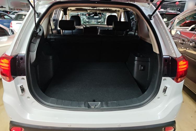 Used Mitsubishi Outlander 2020 2.4L 4x4 Zhi Xiang Edition 5 Seats