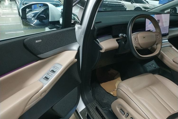 Used XPeng X9 2024 702 Ultra-Long Range Pro