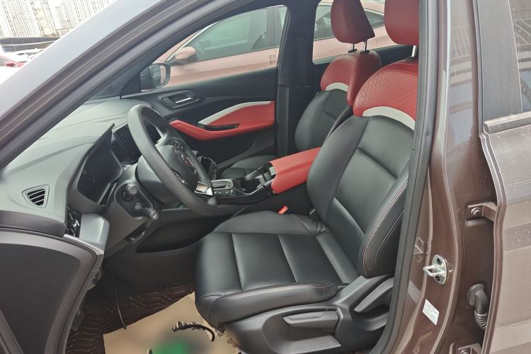 Used MG 5 2022 180 DVVT CVT Youth Luxury Edition
