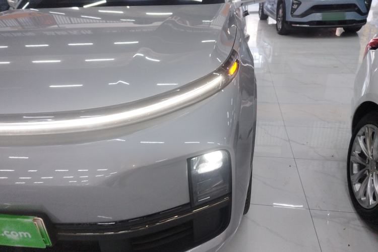 Used Li Auto L9 2022 Max model

