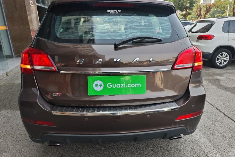 Used Haval H2 2016 Red-Label 1.5T Manual Two-Wheel Drive Luxury Model
