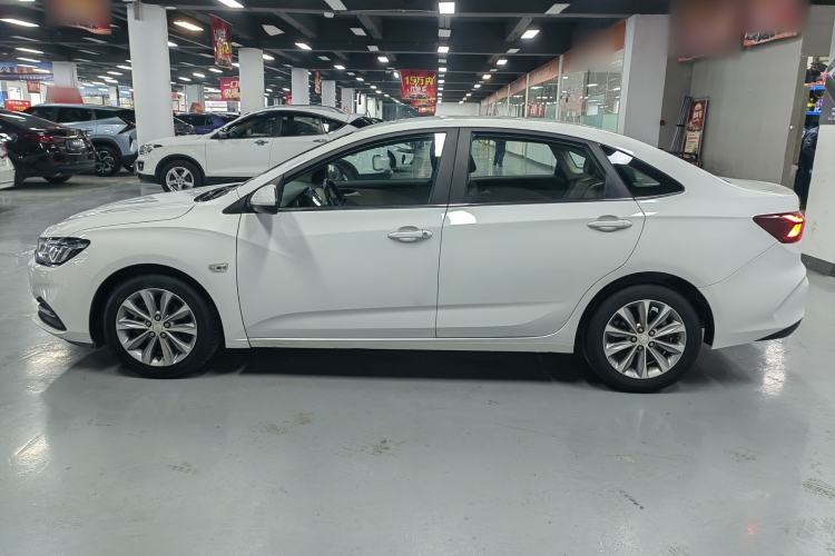 Used Chevrolet Monza 2022 320 Automatic Enjoyment Edition
