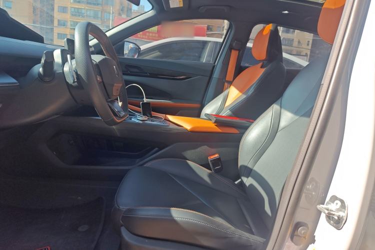 Used Changan UNI-V 2022 1.5T Prestige Version
