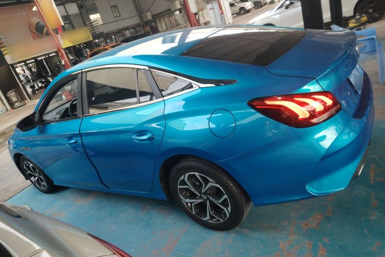 Used MG 5 2021 180 DVVT CVT Youth Luxury Edition
