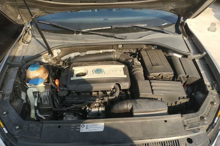 Used Volkswagen Passat 2014 1.8TSI DSG Prestige Edition
