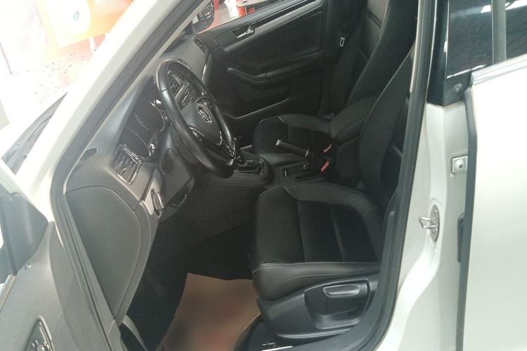 Used Volkswagen Sagitar 2018 280TSI DSG Comfort Model
