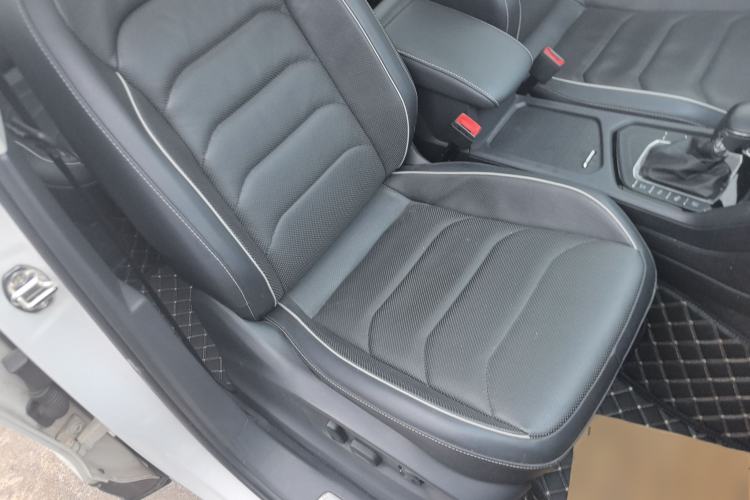 Used Volkswagen Tiguan L 2018 330TSI Automatic Two-Wheel Drive Flagship Edition
