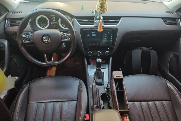 Used Skoda Octavia 2018 Station Wagon TSI280 DSG Flagship Edition
