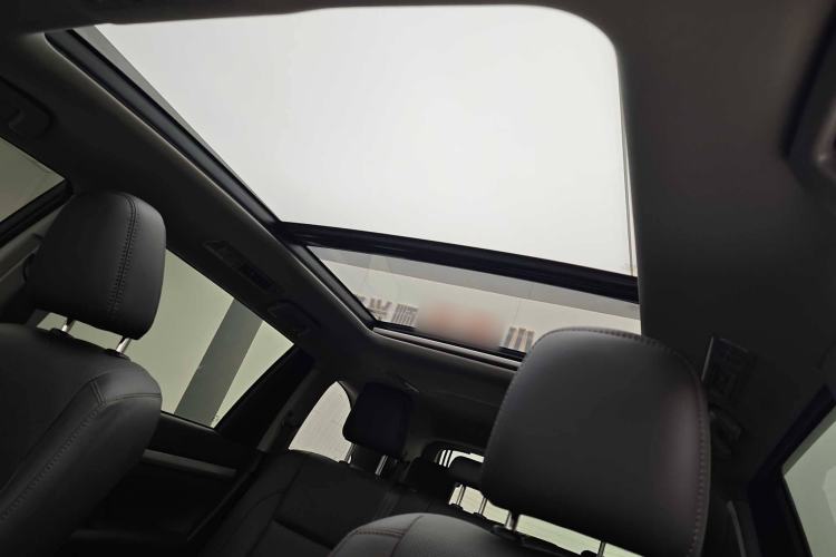 Used Toyota Highlander 2018 2.0T Four-Wheel Drive Prestige Version 7 Seats China V Emission Standard
