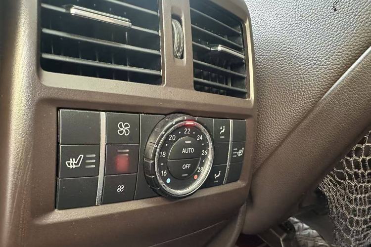 Used Mercedes-Benz GLS 2016 GLS 400 4MATIC Dynamic Model
