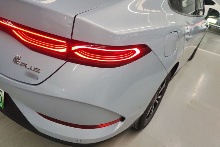 Used BYD Qin PLUS 2025 DM-i Smart Drive 120KM Superior Model
