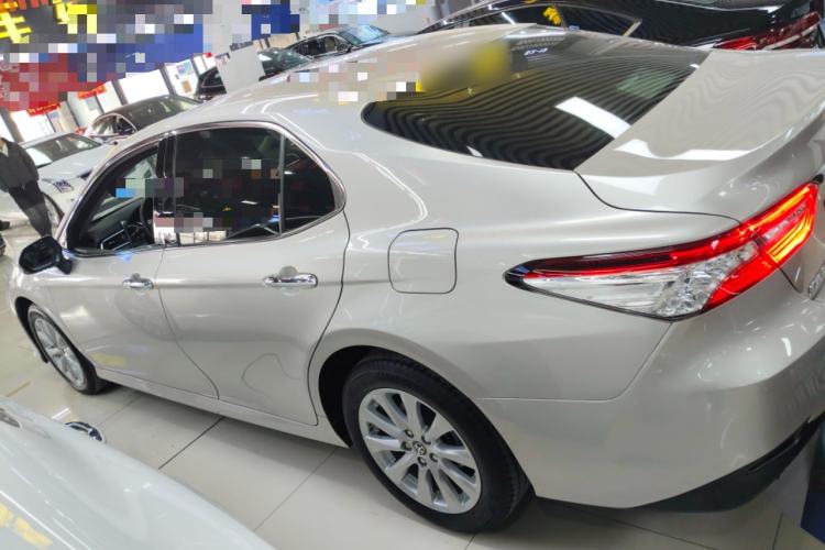 Used Toyota Camry 2019 2.0G Luxury Edition China VI Standard
