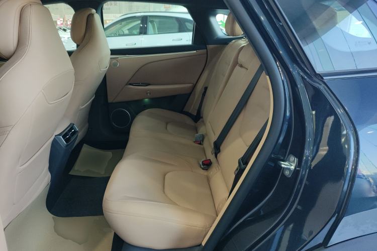 Used ARCFOX Alpha T5 2025 520 MAX