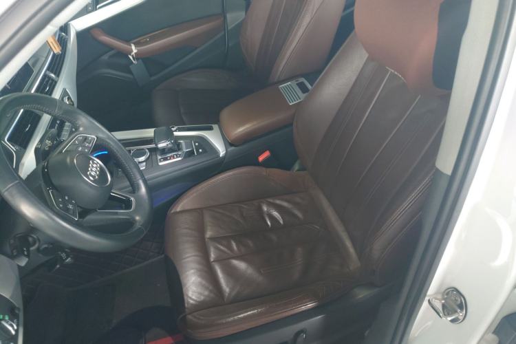 Used Audi A4L 2019 40 TFSI Fashion Edition China VI Emission Standard