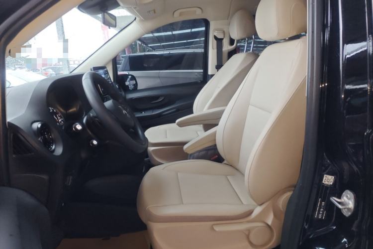 Used Mercedes-Benz Vito 2023 2.0T Elite Version 7 Seats