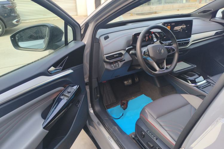 Used Volkswagen ID.4 CROZZ 2024 PRIME