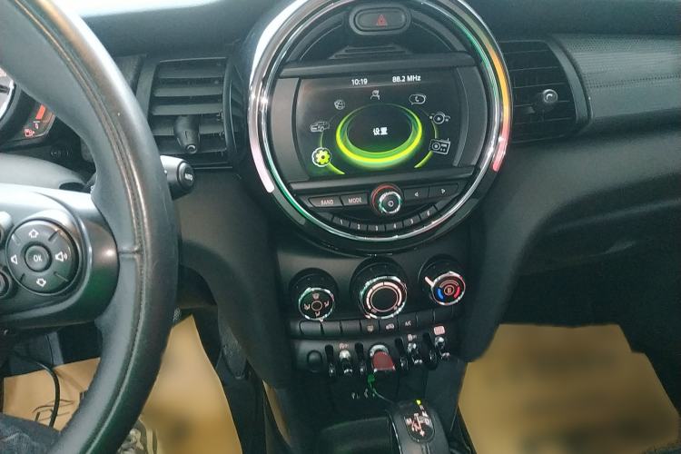 Used  MINI 2016 1.5T COOPER
