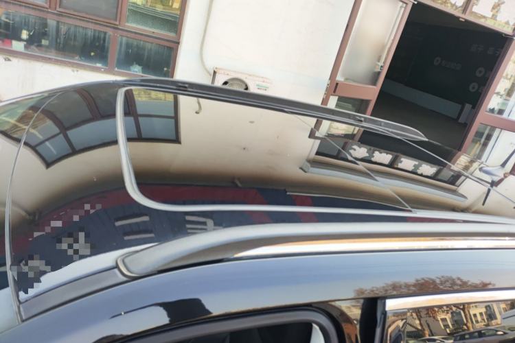 Used  Compass 2019 200T Automatic Family Edition - Connected Large Screen Version