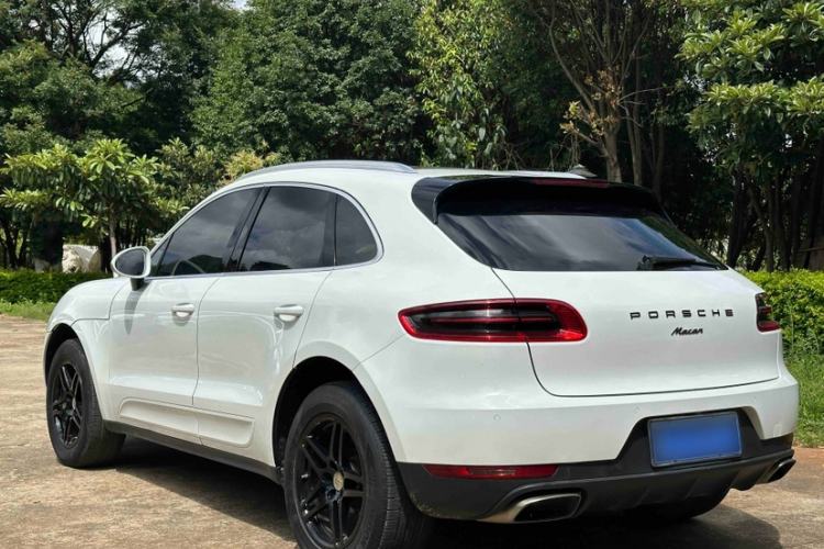 Used Porsche Macan 2017 Macan 2.0T
